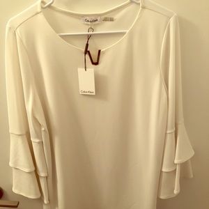 White bell sleeve Calvin Klein Top